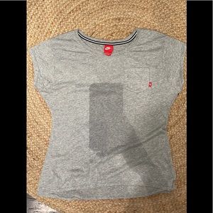 Nike tshirt